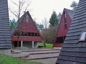 Hüttendorf, Blick auf das Kuratus-Will-Haus